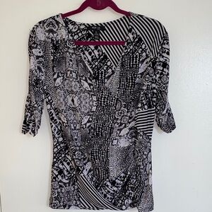 Style & Co Black White Abstract Print Blouse V Neck 3/4 Sleeve Ruched Stretch PL